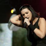 Laura-Pausini-dallamore-per-Paolo-ad-un-importante-premio-al-Latin-Grammy-Awards